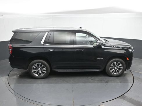 Used 2022 Chevrolet Tahoe LT w/ Luxury Package AWD/4WD image 35