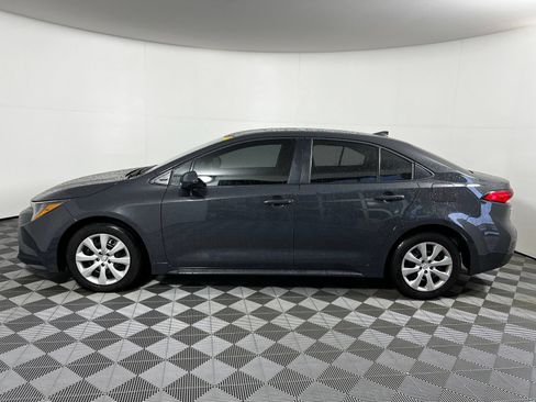 Used 2026 Toyota Corolla LE FWD image 8