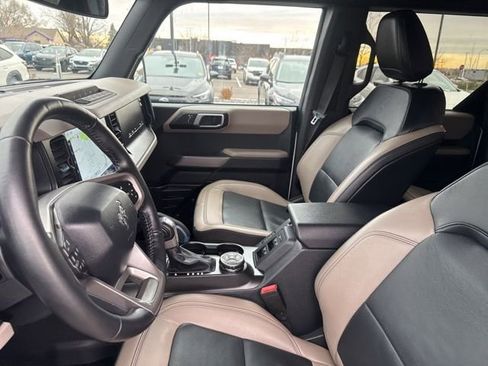 Used 2022 Ford Bronco Wildtrak AWD/4WD image 19