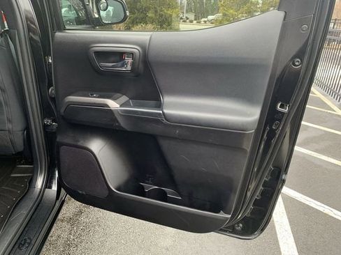 Certified 2021 Toyota Tacoma TRD Sport w/ Technology Package image 11