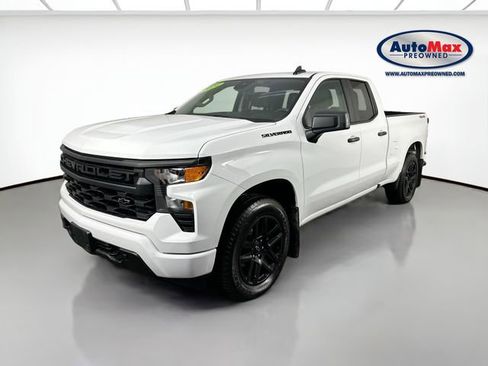 Used 2024 Chevrolet Silverado 1500 Custom w/ LPO, Dark Essentials Package image 4