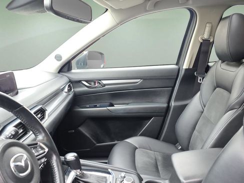 Used 2019 MAZDA CX-5 Touring image 13