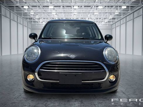 Used 2019 MINI Cooper 2-Door Hardtop FWD image 8