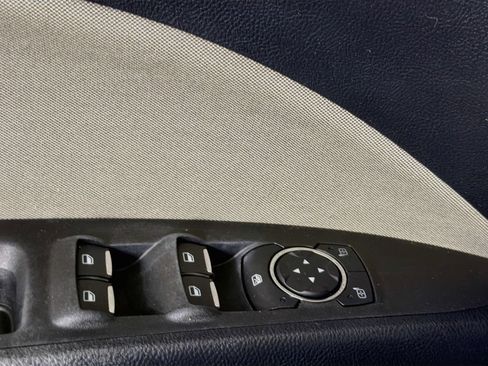Used 2020 Ford Fusion S FWD image 17