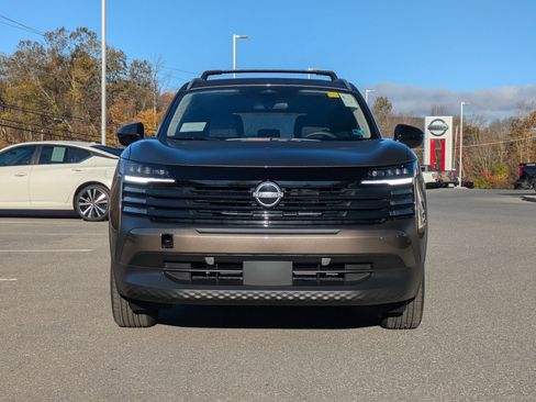 New 2026 Nissan Kicks SV w/ Cold Weather Package image 2