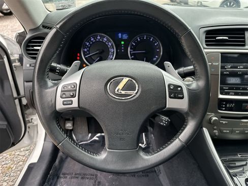 Used 2013 Lexus IS 250 image 3