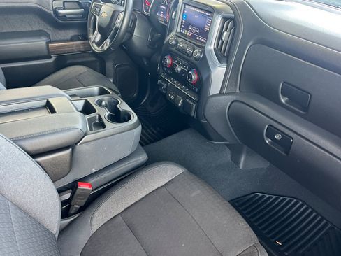 Used 2019 Chevrolet Silverado 1500 LT w/ Texas Edition image 12