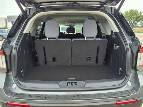 New 2026 Ford Explorer Active RWD image 28