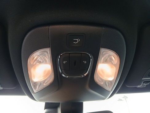 New 2026 Jeep Compass Limited image 15