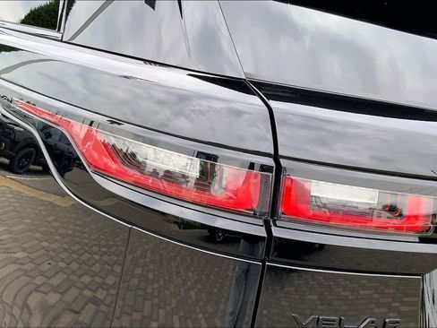 Used 2023 Land Rover Range Rover Velar R-Dynamic S AWD/4WD image 22