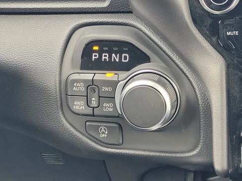 New 2026 RAM 1500 Lone Star AWD/4WD image 14