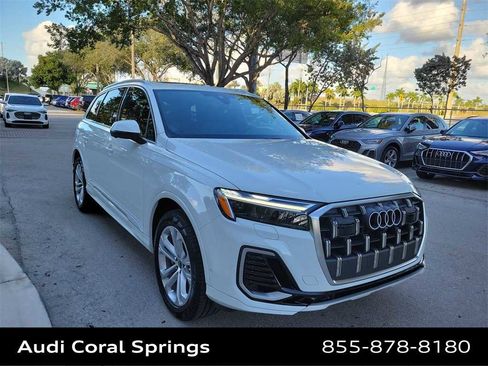 Certified 2025 Audi Q7 3.0T Premium w/ Convenience Package image 2