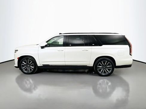 Used 2023 Cadillac Escalade ESV Sport w/ Touring Package image 4