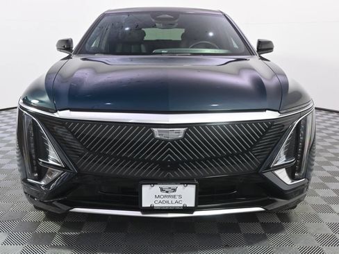 New 2026 Cadillac Lyriq Premium Luxury w/ LPO, Floor Liner Package AWD/4WD image 10