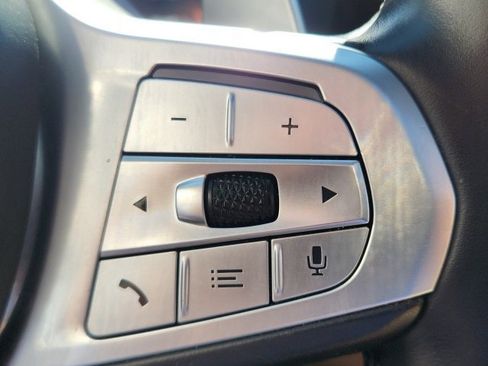 Used 2022 BMW 750i xDrive 750i xDrive w/ Executive Package image 36