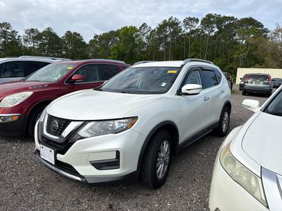 Used 2020 Nissan Rogue SV