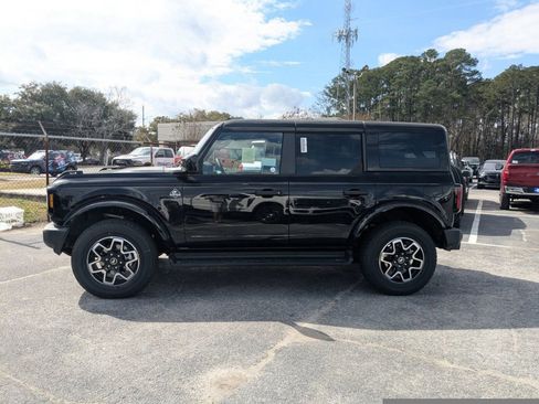 New 2026 Ford Bronco Outer Banks image 7