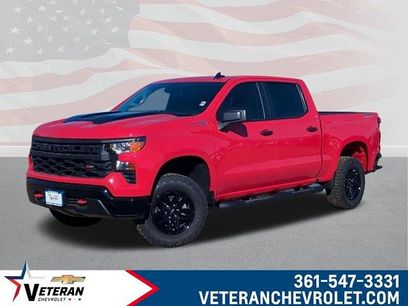New 2026 Chevrolet Silverado 1500 Custom Trail Boss w/ LPO, Dark Essentials Package