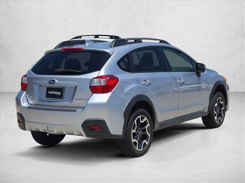 Used 2017 Subaru Crosstrek 2.0i Limited AWD/4WD image 5