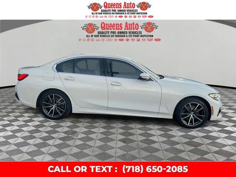 Used 2021 BMW 330i xDrive Sedan w/ Convenience Package image 8