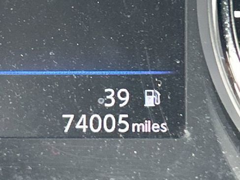 Used 2019 Nissan Rogue Sport SV w/ Technology Package image 12