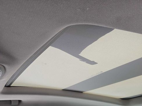 Used 2016 Buick LaCrosse Leather image 24