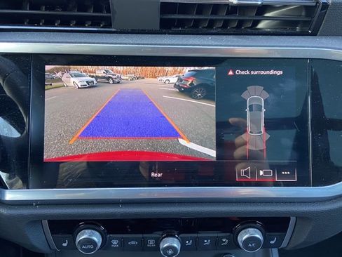 Certified 2023 Audi Q3 2.0T Premium w/ Convenience Package image 21