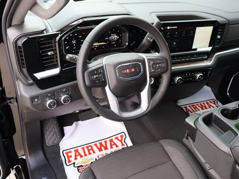New 2026 GMC Sierra 1500 Elevation image 23