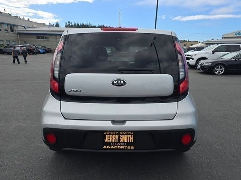 Used 2018 Kia Soul image 5