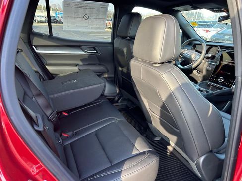 New 2026 GMC Terrain Elevation w/ Elevation Premium Package image 17