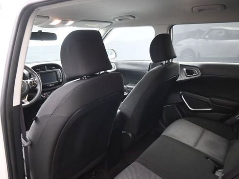 Used 2021 Kia Soul LX FWD image 22