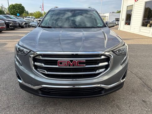 Used 2020 GMC Terrain SLT w/ Preferred Package AWD/4WD image 2