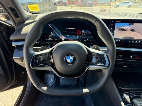 Used 2026 BMW 530i RWD image 29