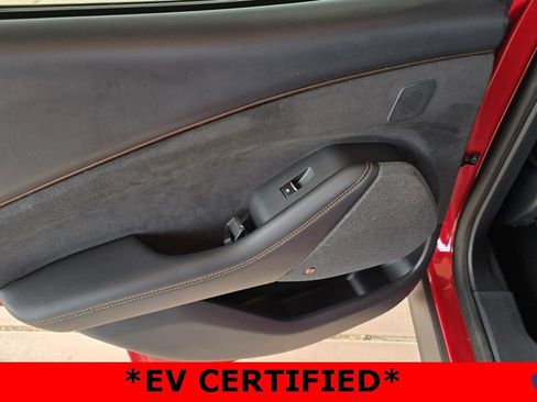 Certified 2021 Ford Mustang Mach-E GT image 21