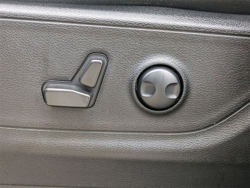 Used 2022 RAM 1500 Big Horn image 11