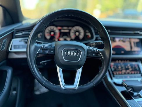 Used 2019 Audi Q8 Premium Plus w/ Premium Plus image 43