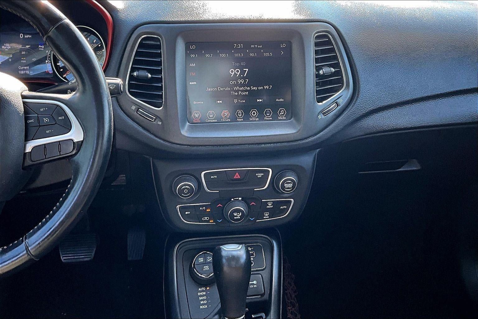 Used 2019 Jeep Compass Trailhawk AWD/4WD image 29
