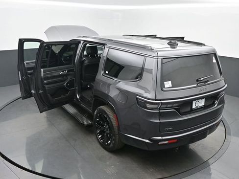 New 2026 Jeep Grand Wagoneer Limited AWD/4WD image 66