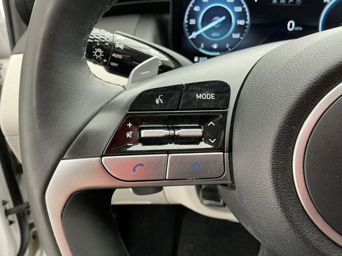 Used 2023 Hyundai Tucson Limited image 9