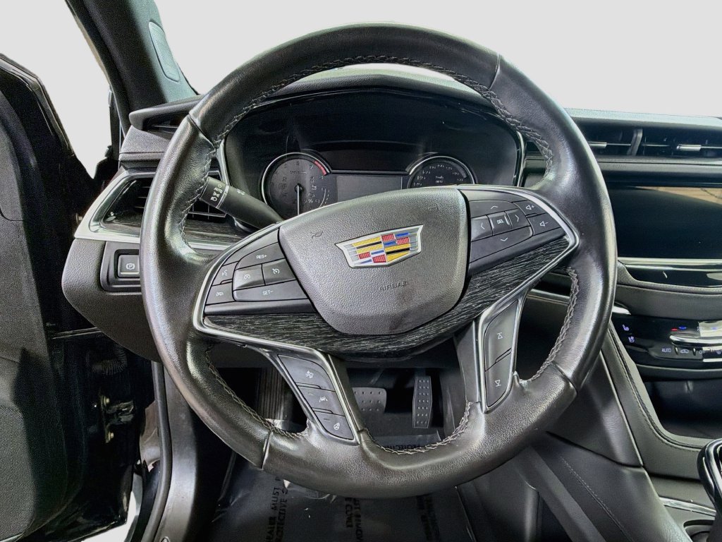 Used 2022 Cadillac XT5 Premium Luxury AWD/4WD image 13