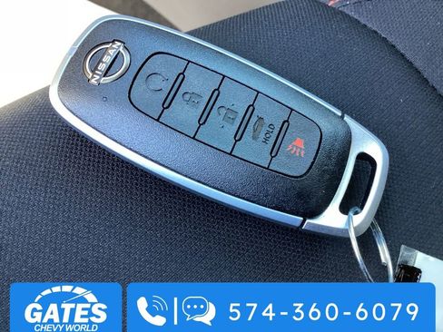 Used 2025 Nissan Sentra SR FWD image 26