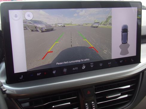 Used 2023 Ford Escape SE image 22