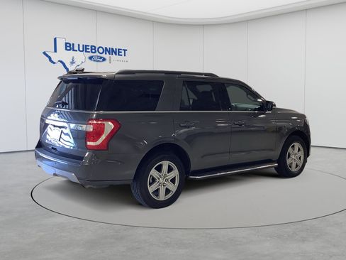 Used 2021 Ford Expedition XLT RWD image 5