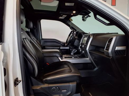 Used 2018 Ford F150 Platinum w/ Equipment Group 701A Luxury image 11