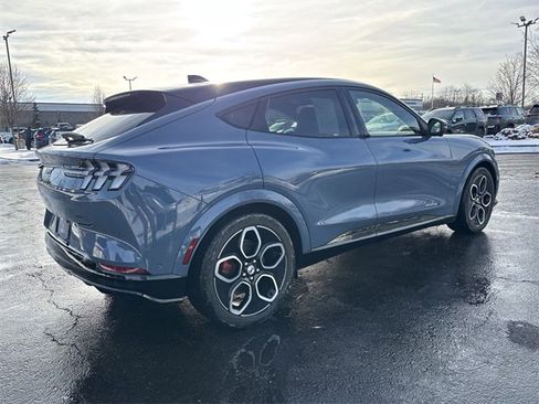 Used 2023 Ford Mustang Mach-E GT image 3