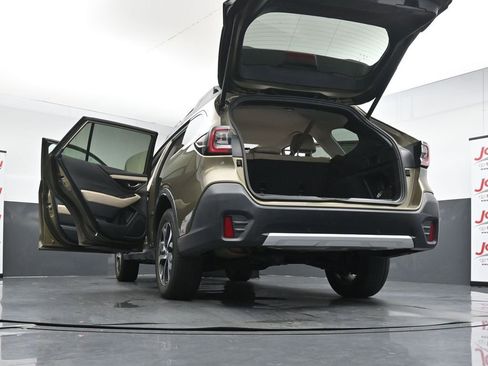 Used 2020 Subaru Outback Limited AWD/4WD image 30