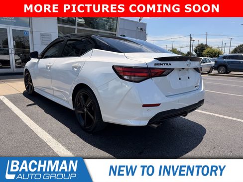 Used 2023 Nissan Sentra SR w/ Midnight Edition Package FWD image 4