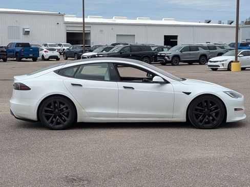 Used 2023 Tesla Model S image 4