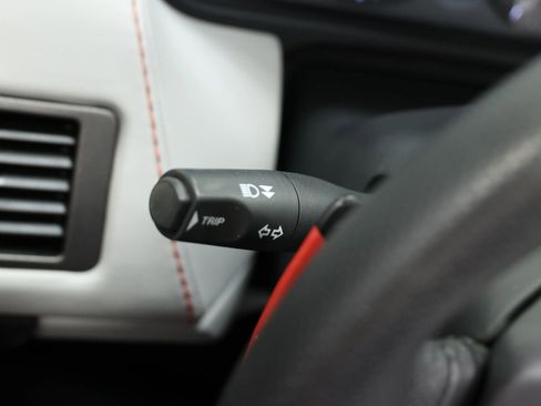 Used 2016 Aston Martin V8 Vantage GT RWD image 27