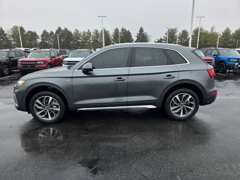 Used 2022 Audi Q5 2.0T Premium Plus w/ Premium Plus Package image 2